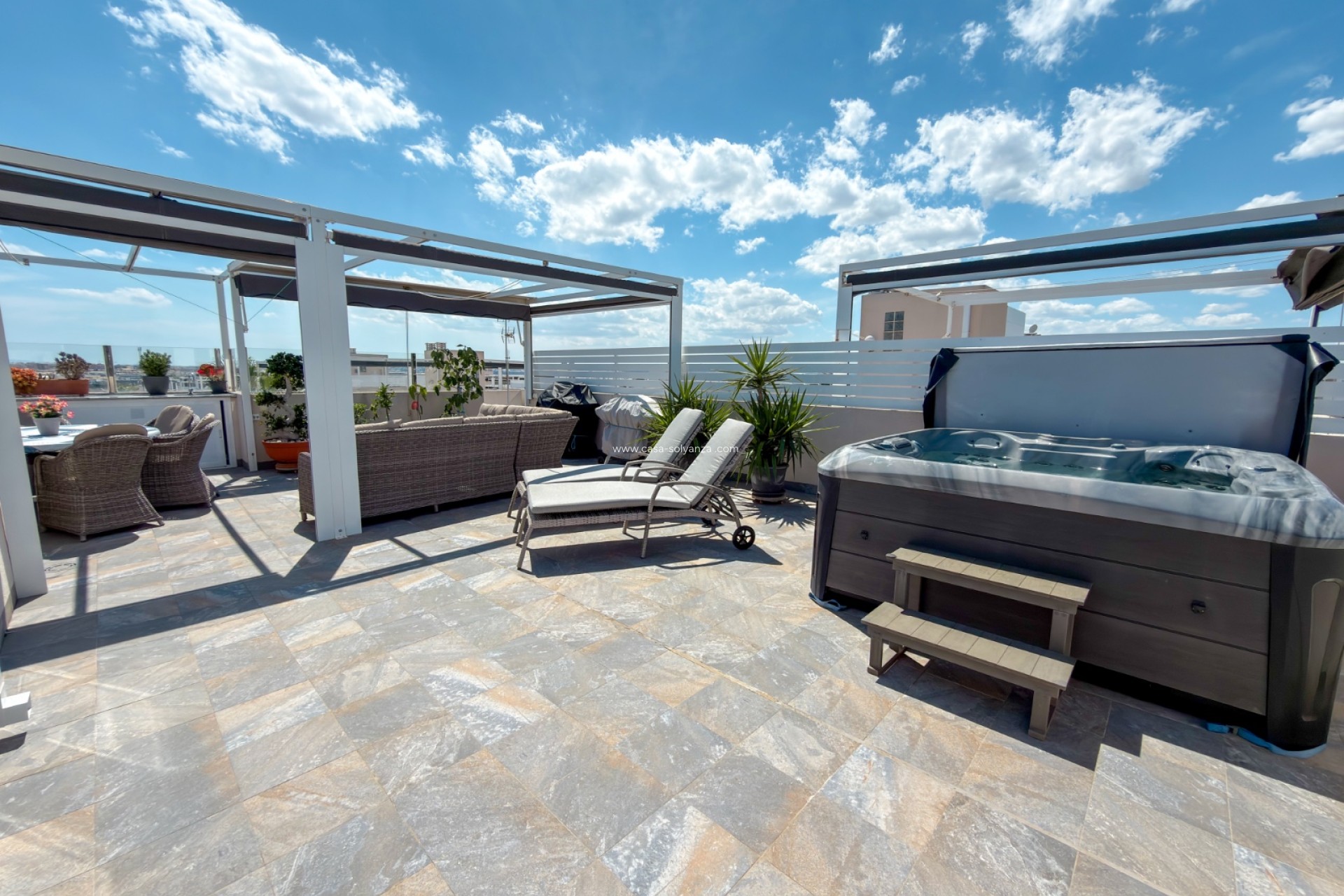 Herverkoop - Appartement / flat - Torrevieja - Aguas nuevas