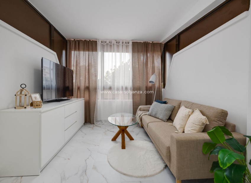 Herverkoop - Appartement / flat - Torrevieja - Cabo cervera