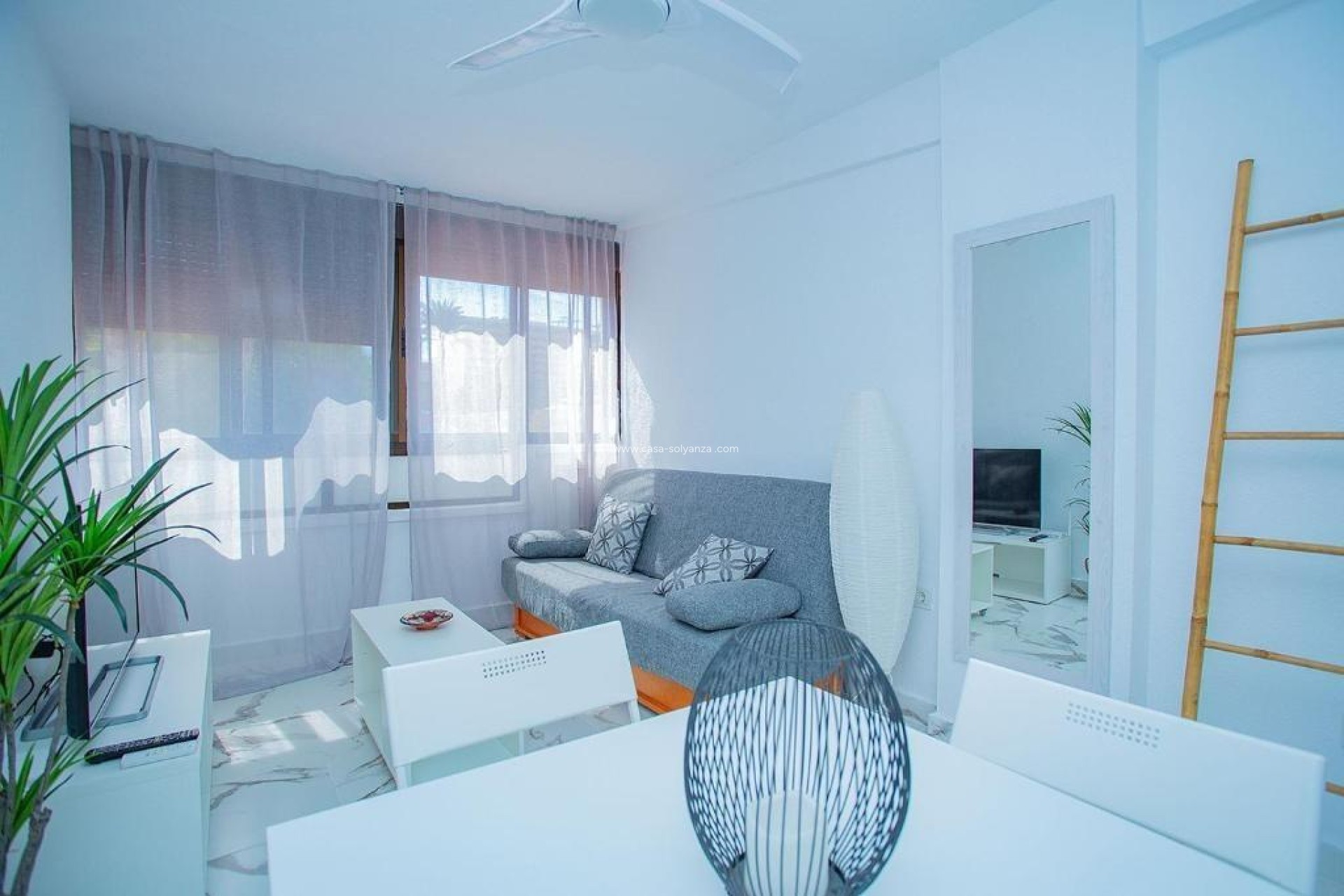 Herverkoop - Appartement / flat - Torrevieja - Cabo cervera