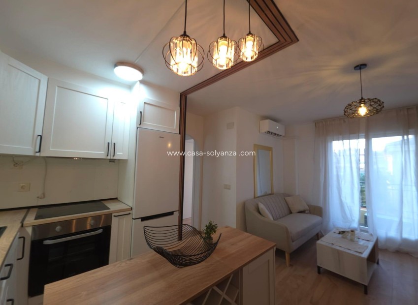 Herverkoop - Appartement / flat - Torrevieja - Cala Ferris