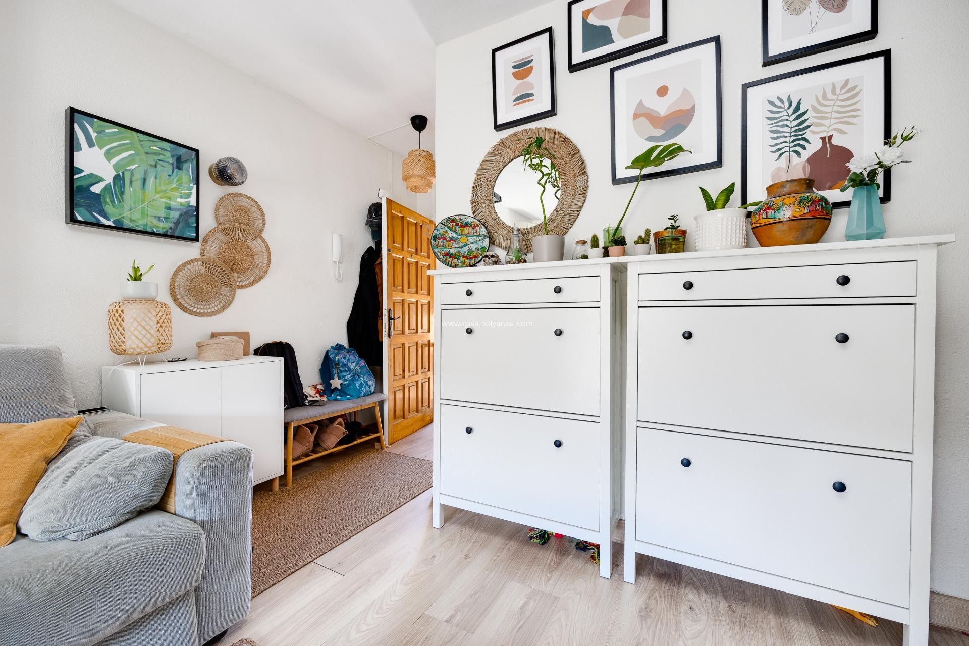 Herverkoop - Appartement / flat - Torrevieja - Calas Blanca