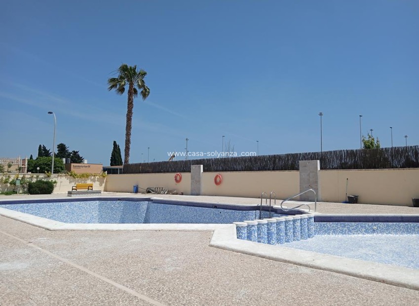 Herverkoop - Appartement / flat - Torrevieja - Carrefour