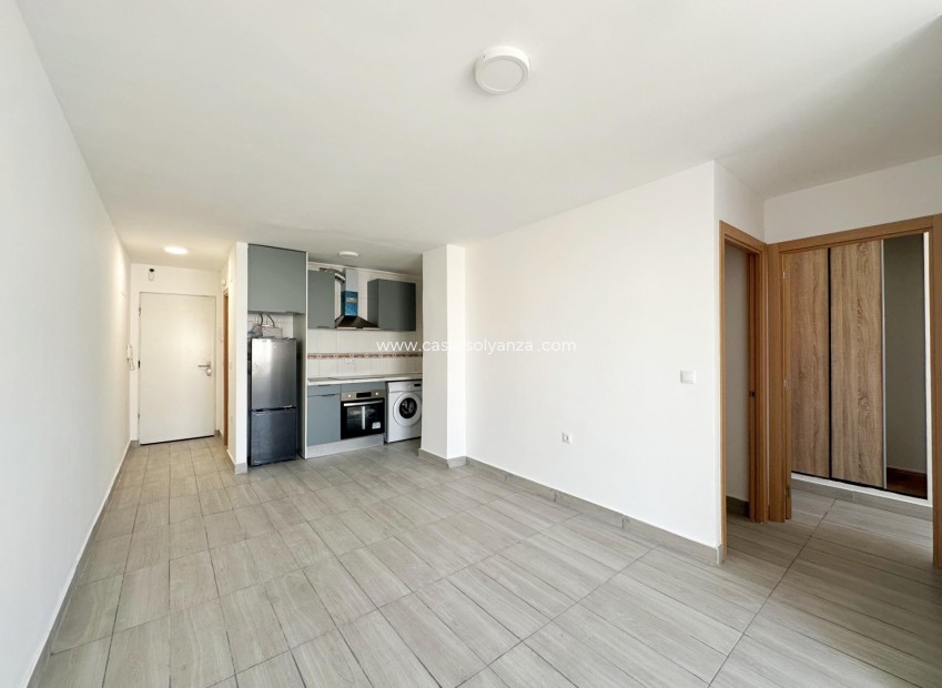 Herverkoop - Appartement / flat - Torrevieja - Center