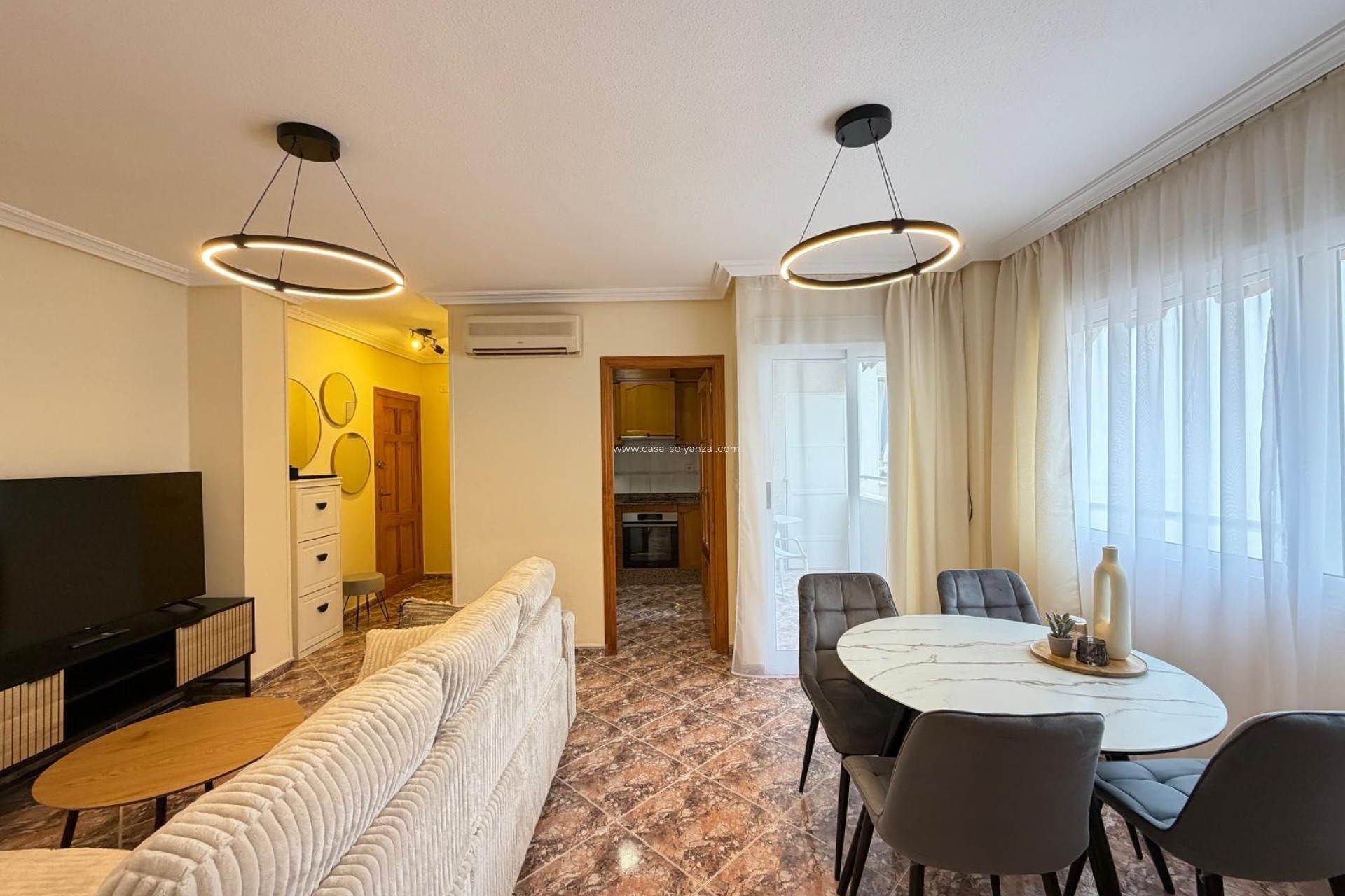 Herverkoop - Appartement / flat - Torrevieja - Center