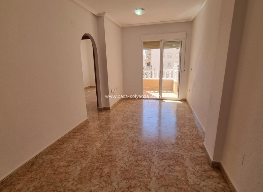 Herverkoop - Appartement / flat - Torrevieja - Center