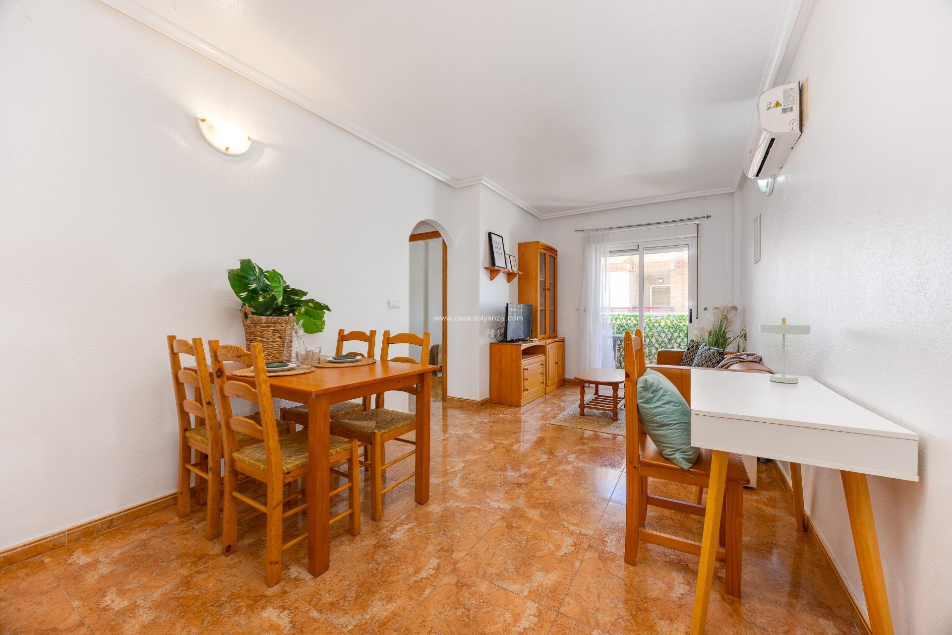 Herverkoop - Appartement / flat - Torrevieja - Center