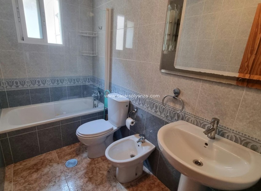 Herverkoop - Appartement / flat - Torrevieja - Center