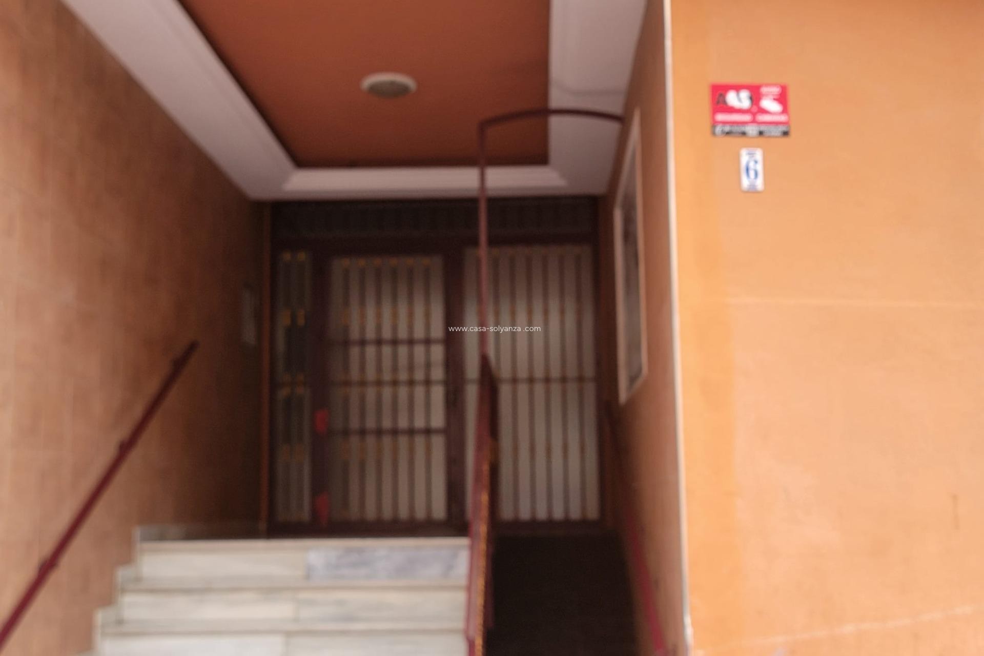 Herverkoop - Appartement / flat - Torrevieja - Center