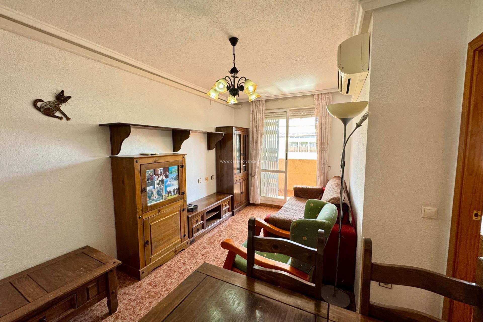 Herverkoop - Appartement / flat - Torrevieja - Center