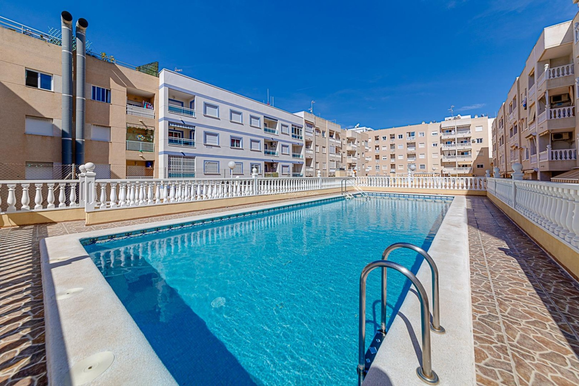 Herverkoop - Appartement / flat - Torrevieja - Center