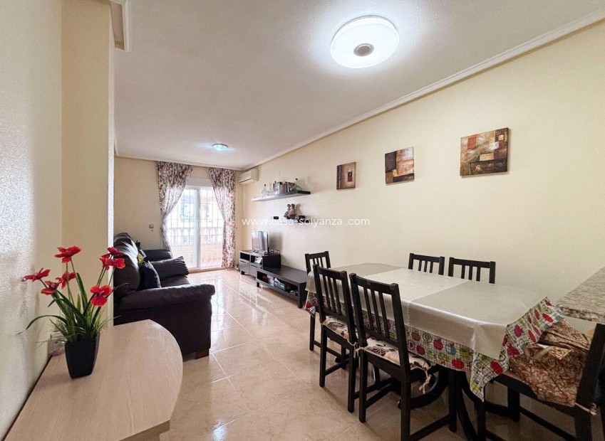 Herverkoop - Appartement / flat - Torrevieja - Center