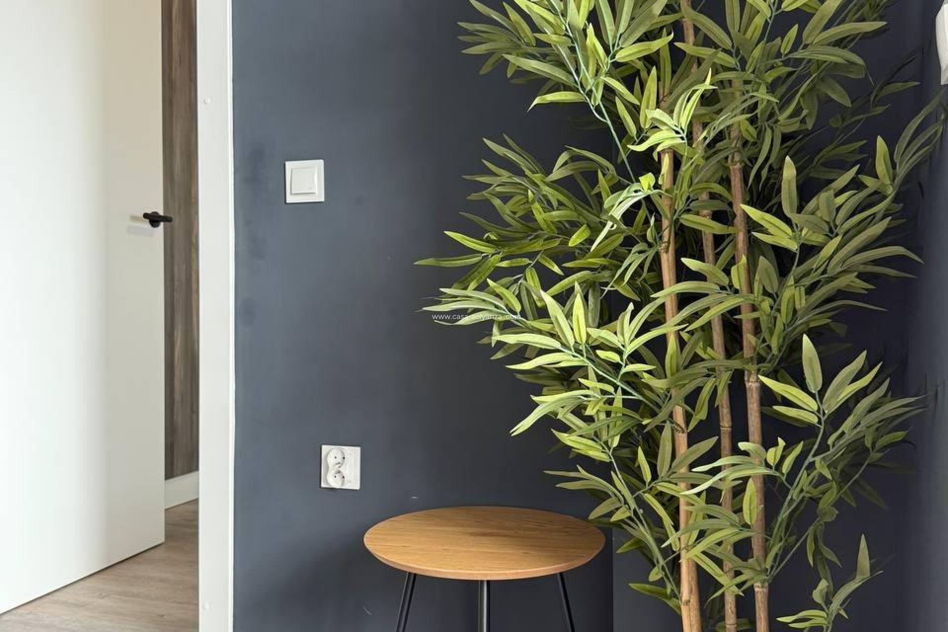 Herverkoop - Appartement / flat - Torrevieja - Center