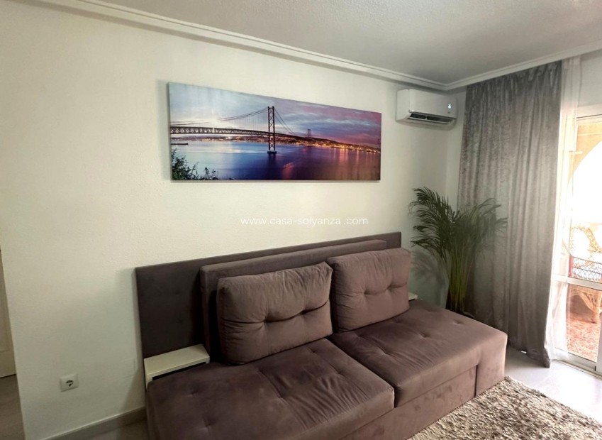 Herverkoop - Appartement / flat - Torrevieja - Center