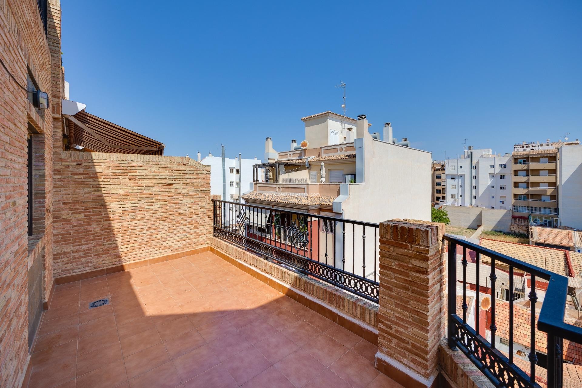 Herverkoop - Appartement / flat - Torrevieja - Center