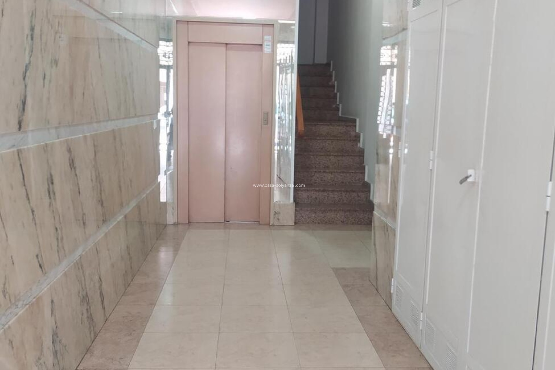Herverkoop - Appartement / flat - Torrevieja - Center