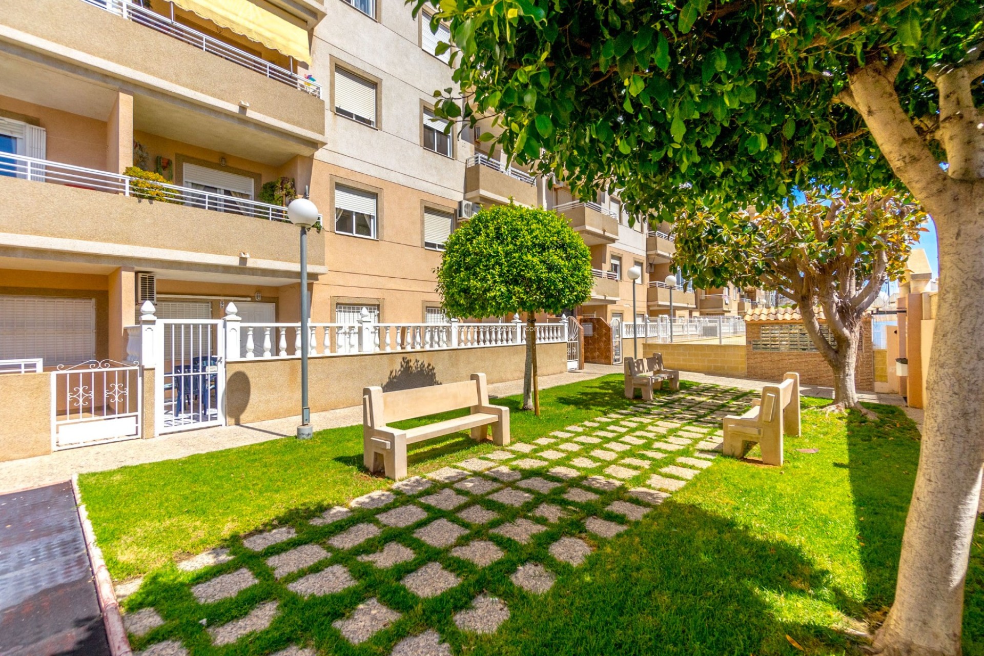 Herverkoop - Appartement / flat - Torrevieja - Center