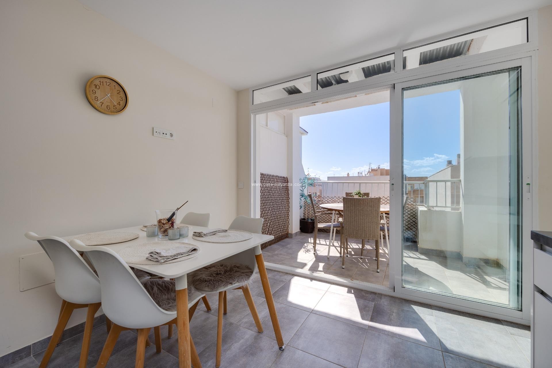 Herverkoop - Appartement / flat - Torrevieja - Center