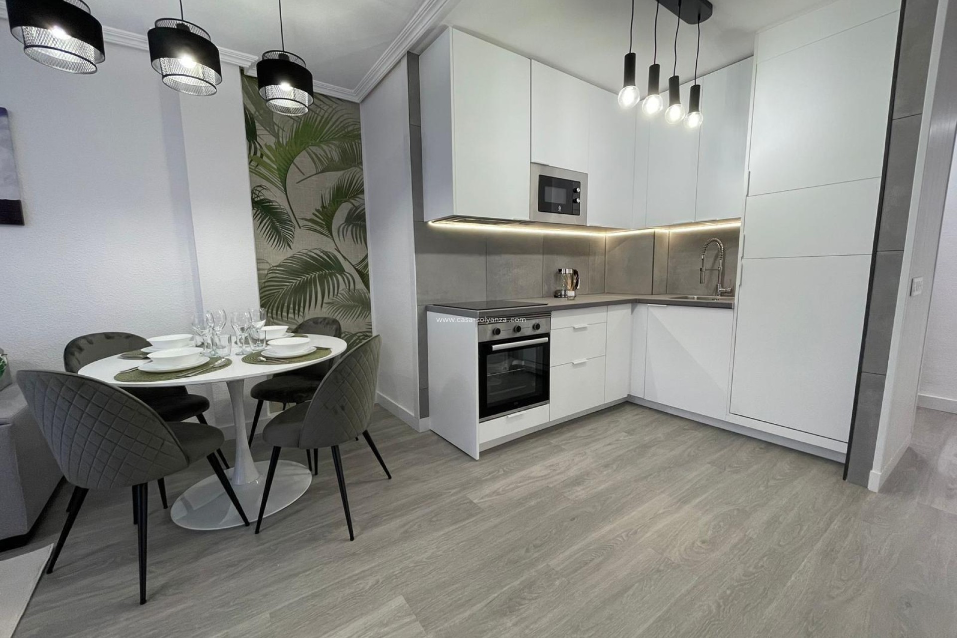 Herverkoop - Appartement / flat - Torrevieja - Center