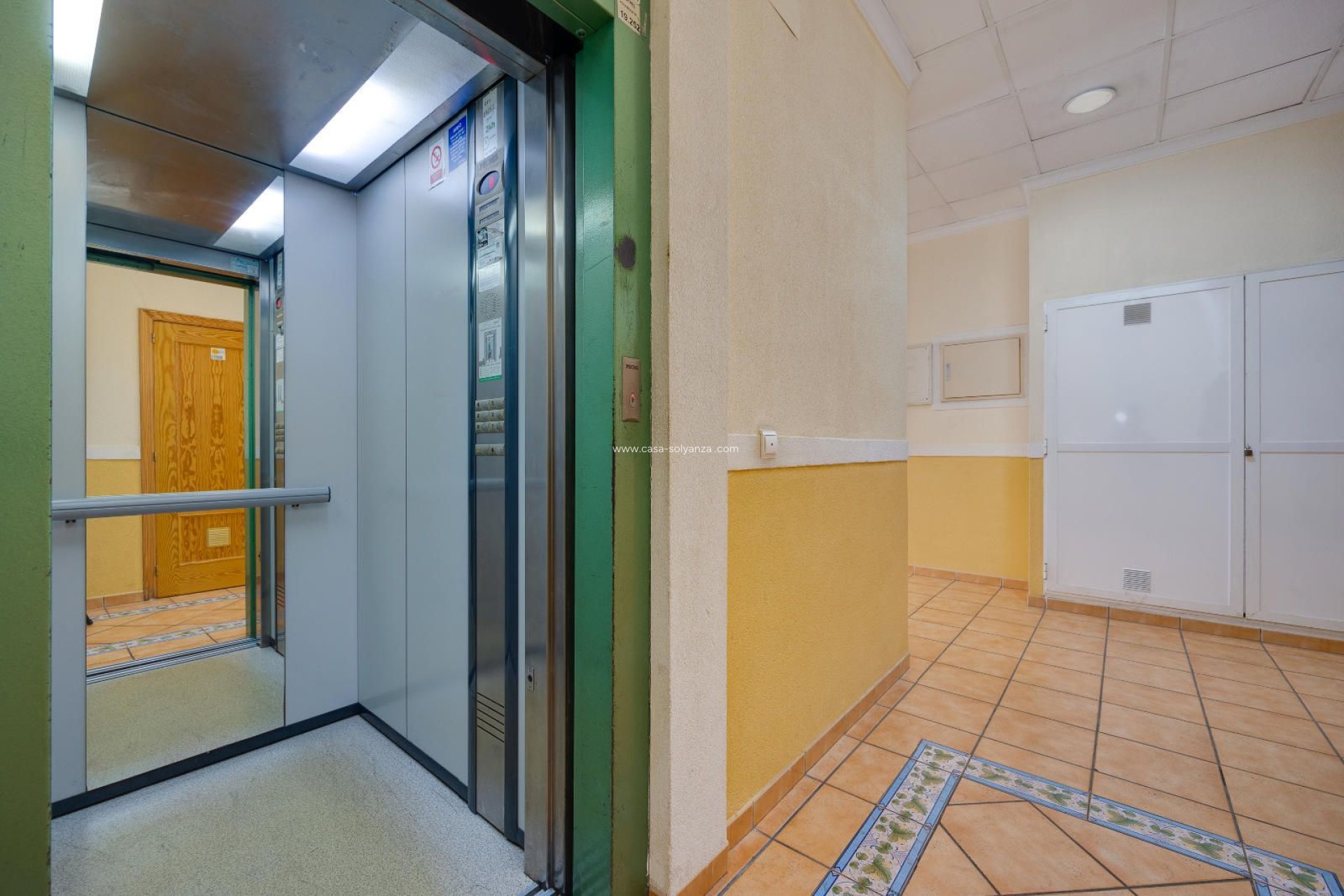 Herverkoop - Appartement / flat - Torrevieja - Center