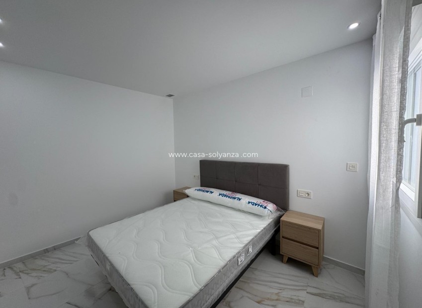 Herverkoop - Appartement / flat - Torrevieja - Center
