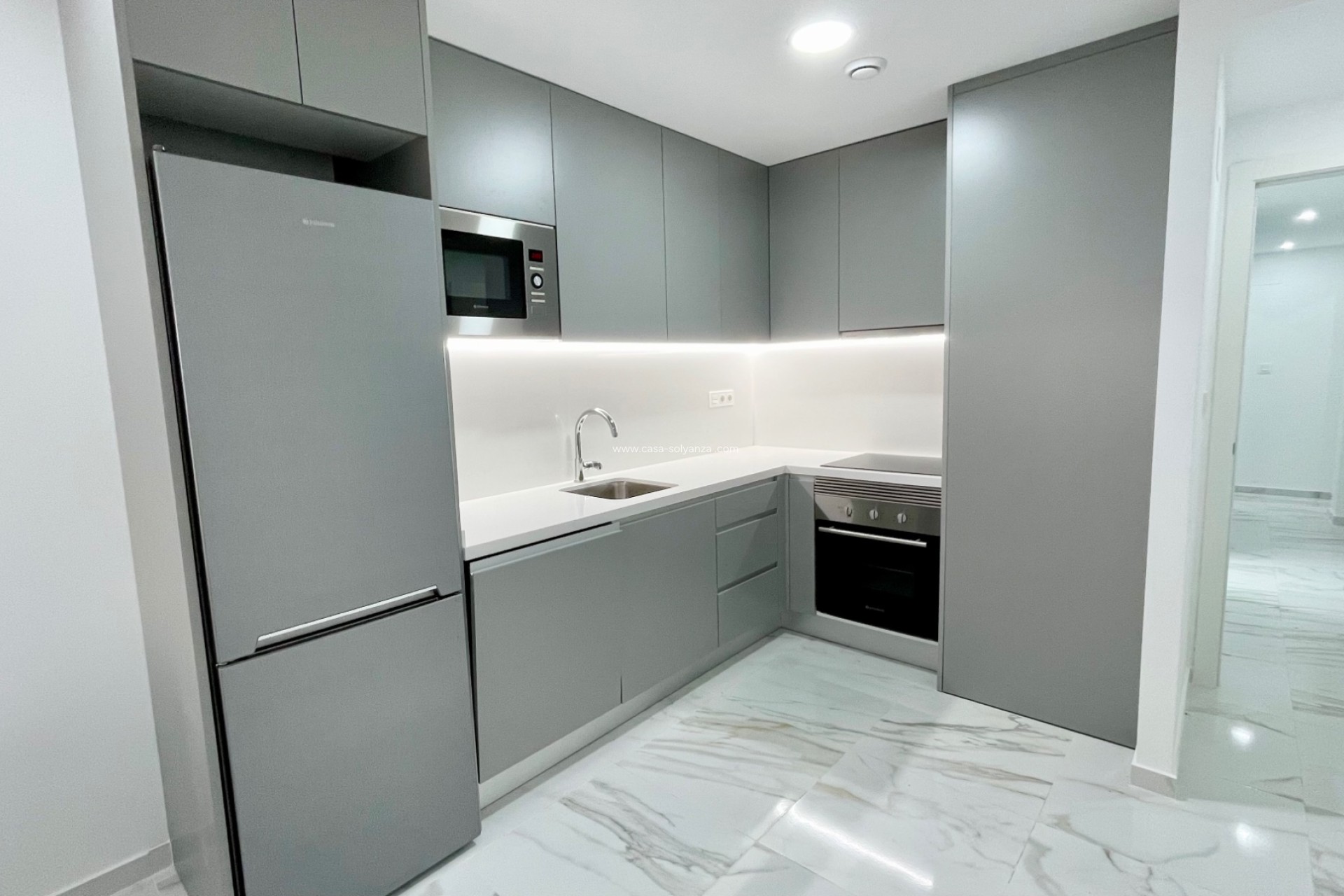 Herverkoop - Appartement / flat - Torrevieja - Center