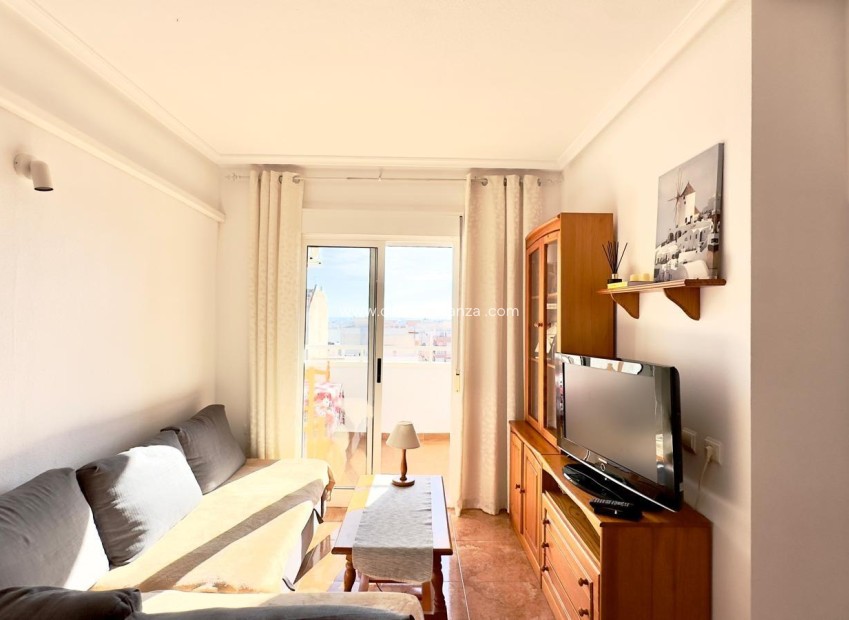 Herverkoop - Appartement / flat - Torrevieja - Center
