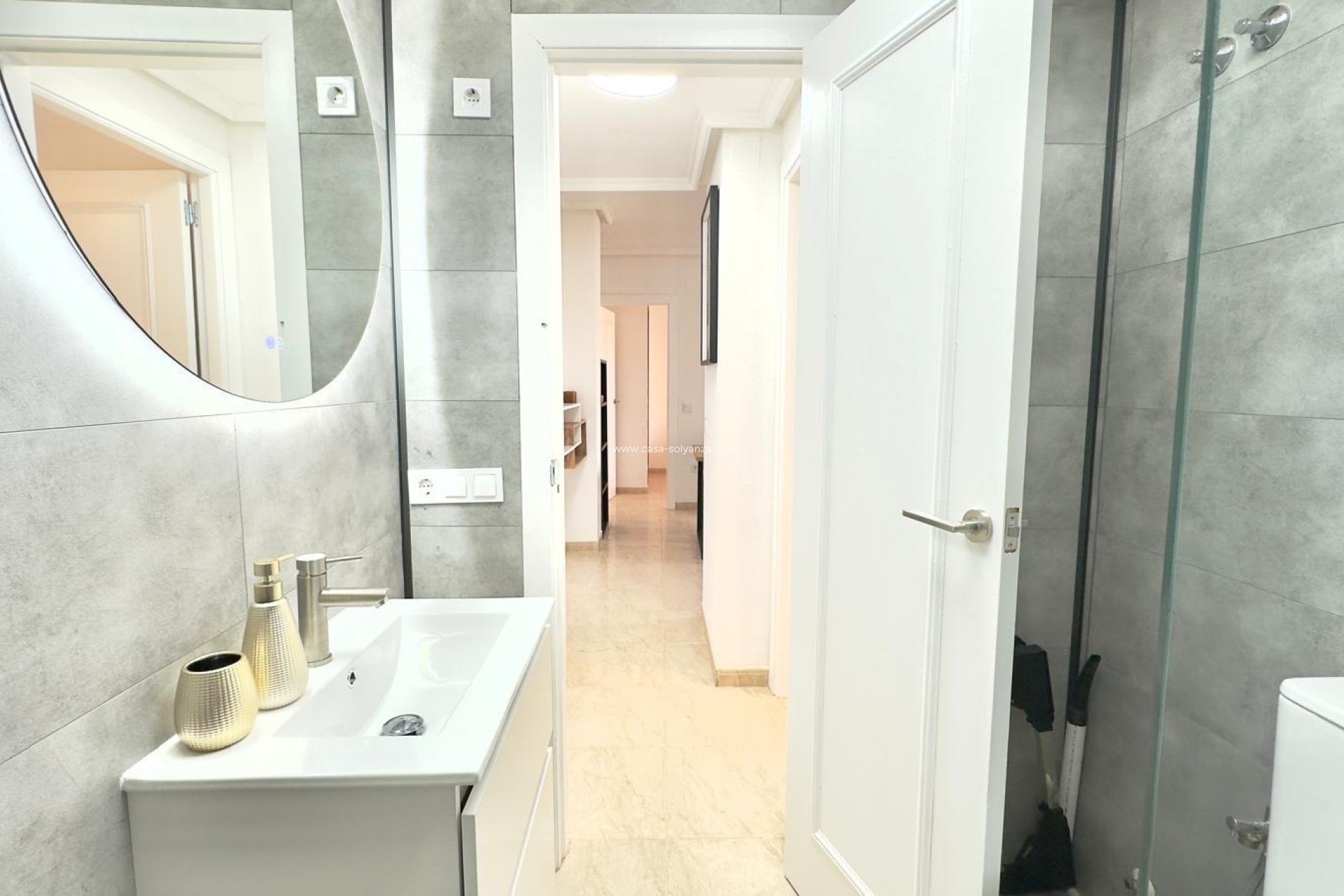 Herverkoop - Appartement / flat - Torrevieja - Center