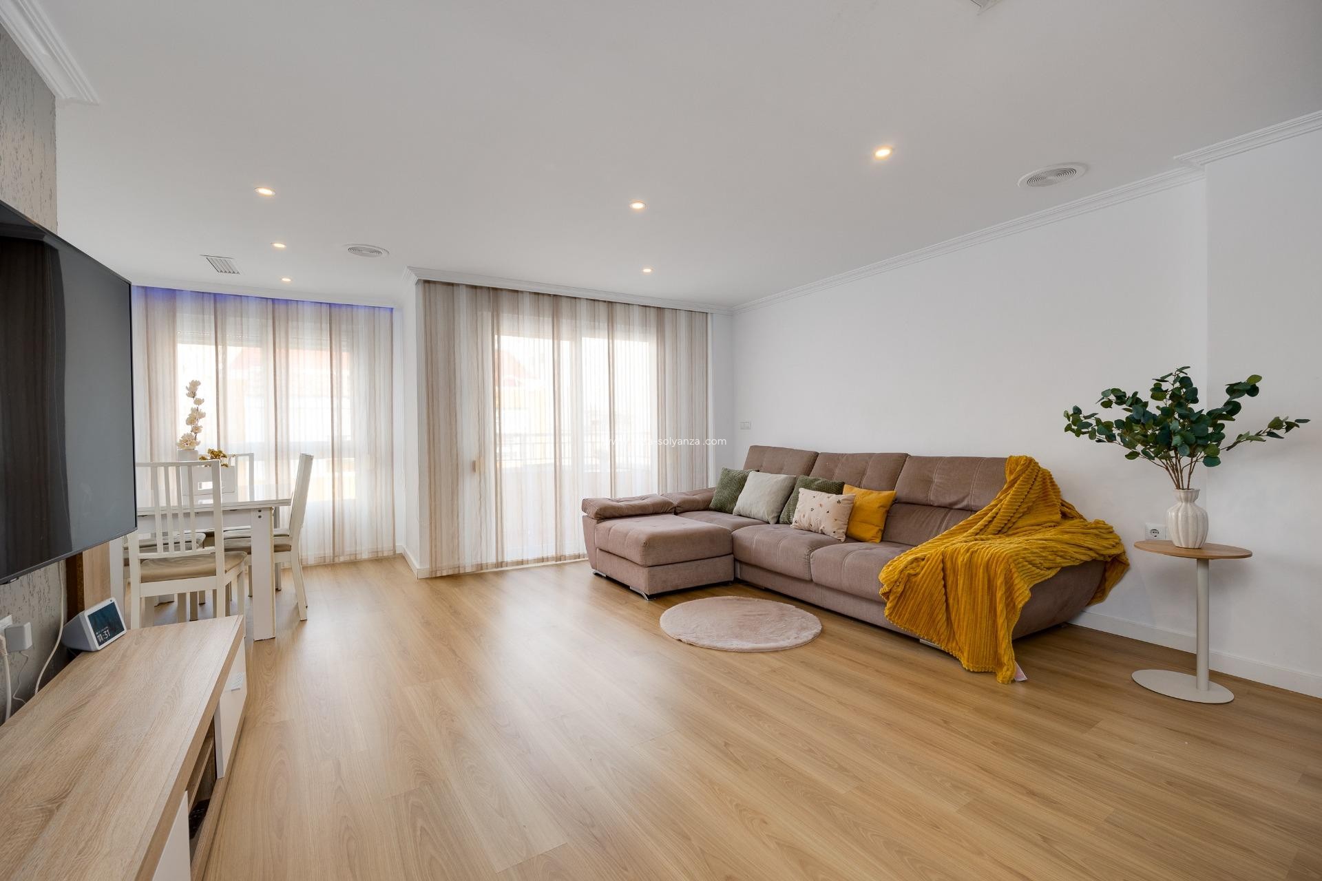 Herverkoop - Appartement / flat - Torrevieja - Center