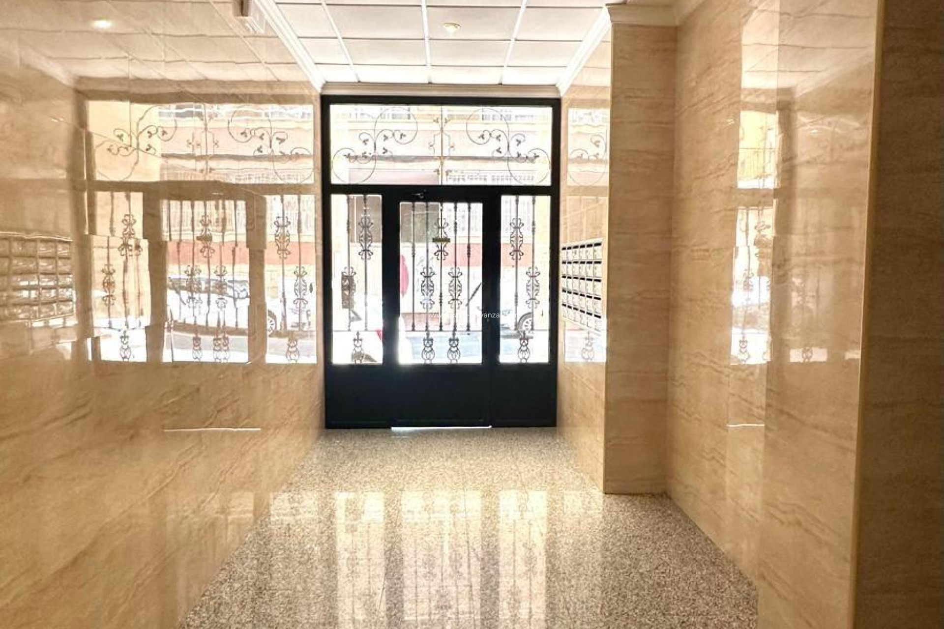 Herverkoop - Appartement / flat - Torrevieja - Center