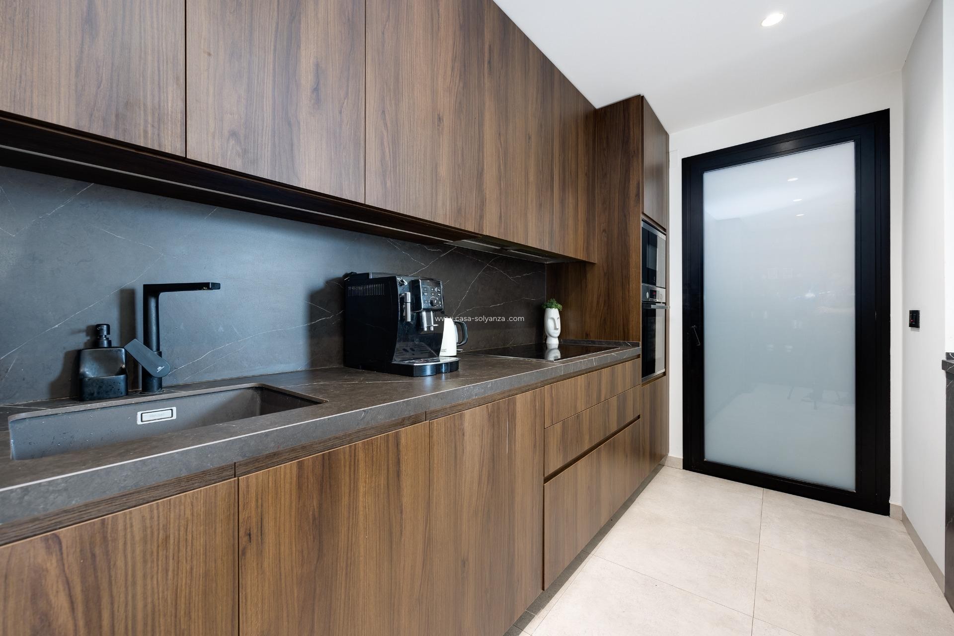 Herverkoop - Appartement / flat - Torrevieja - Center