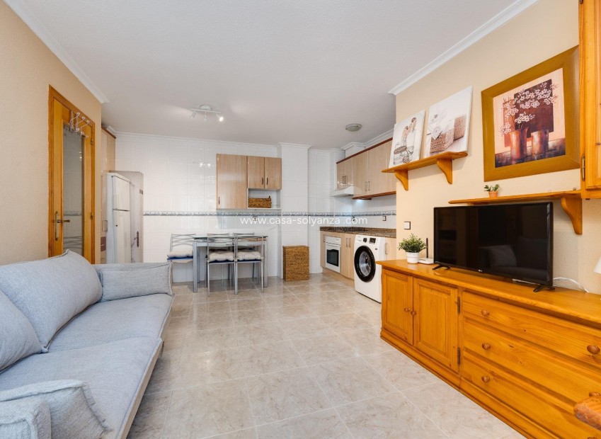 Herverkoop - Appartement / flat - Torrevieja - Center