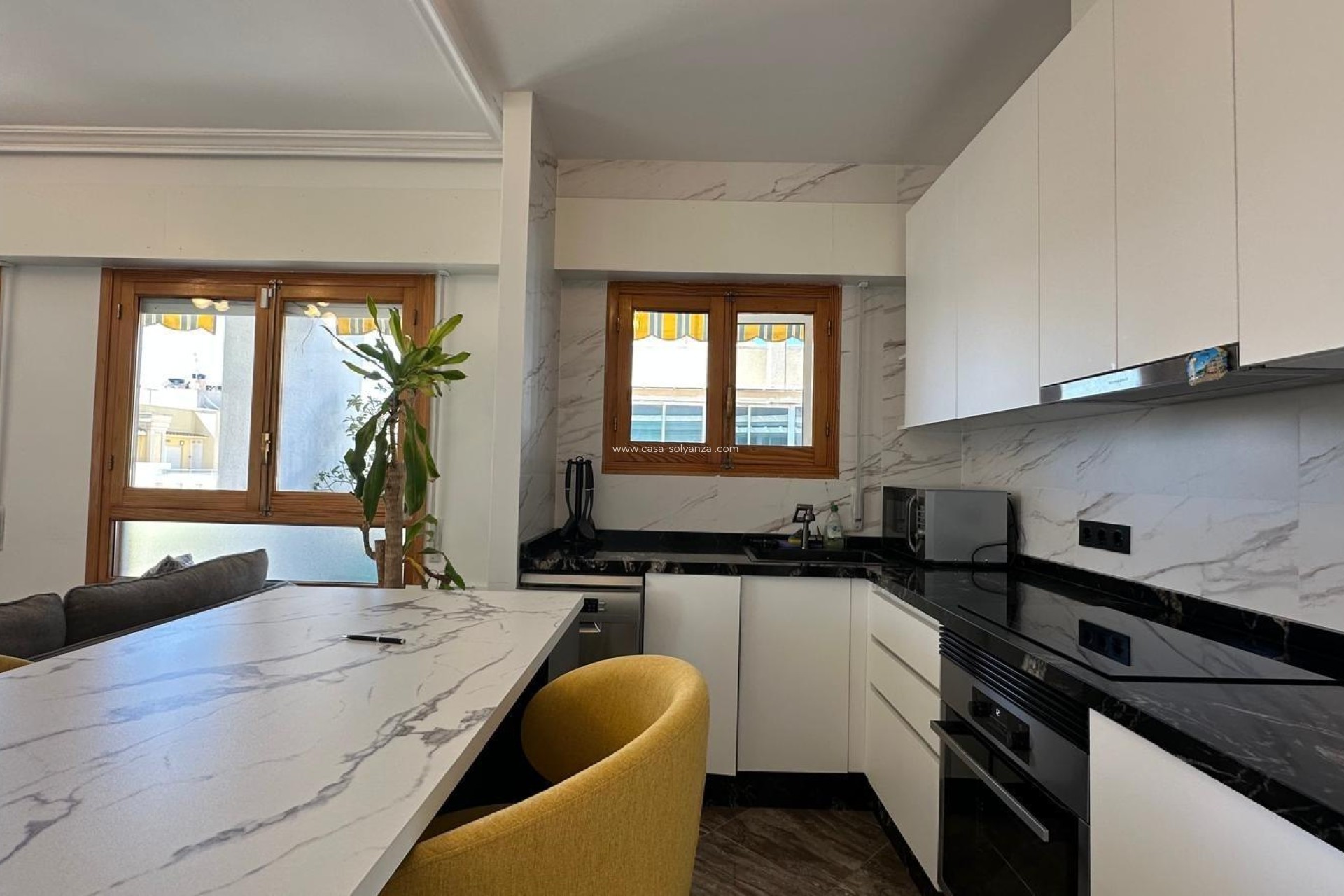 Herverkoop - Appartement / flat - Torrevieja - Center