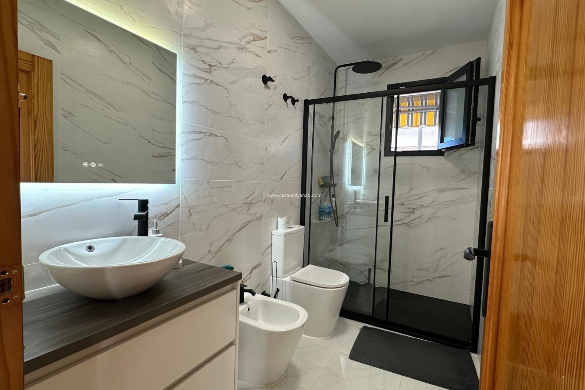 Herverkoop - Appartement / flat - Torrevieja - Center