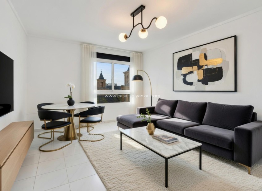 Herverkoop - Appartement / flat - Torrevieja - Center