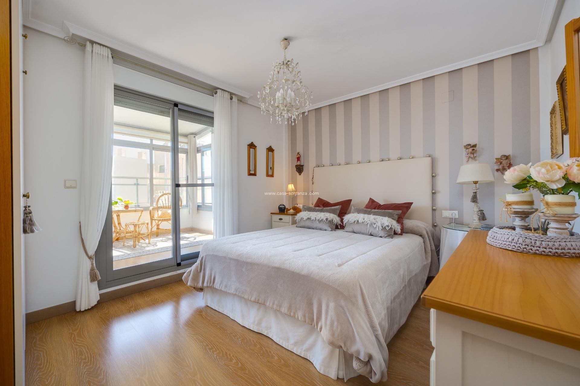 Herverkoop - Appartement / flat - Torrevieja - Center