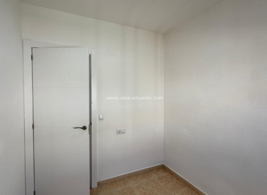Herverkoop - Appartement / flat - Torrevieja - Center