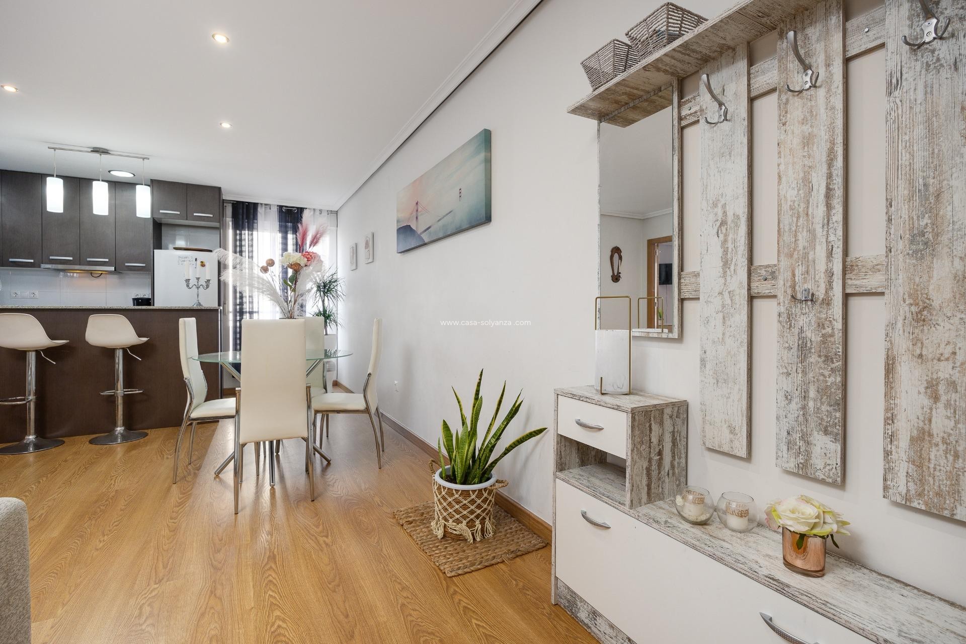 Herverkoop - Appartement / flat - Torrevieja - Center