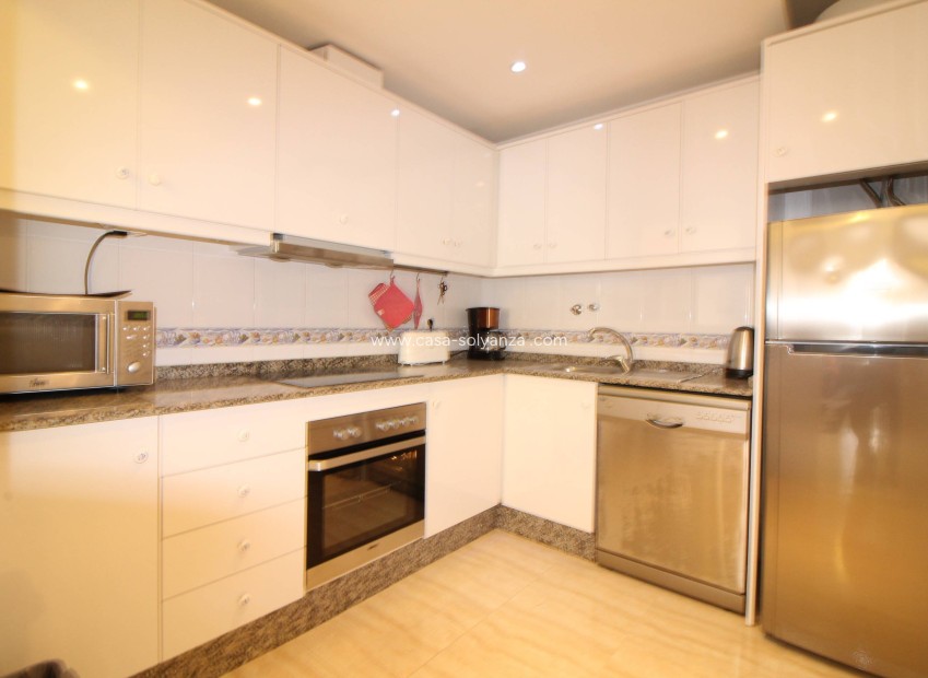 Herverkoop - Appartement / flat - Torrevieja - Center