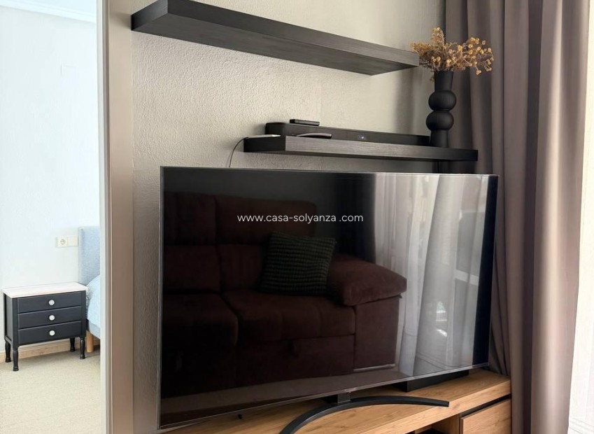 Herverkoop - Appartement / flat - Torrevieja - Center