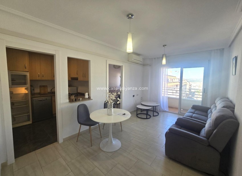 Herverkoop - Appartement / flat - Torrevieja - Center