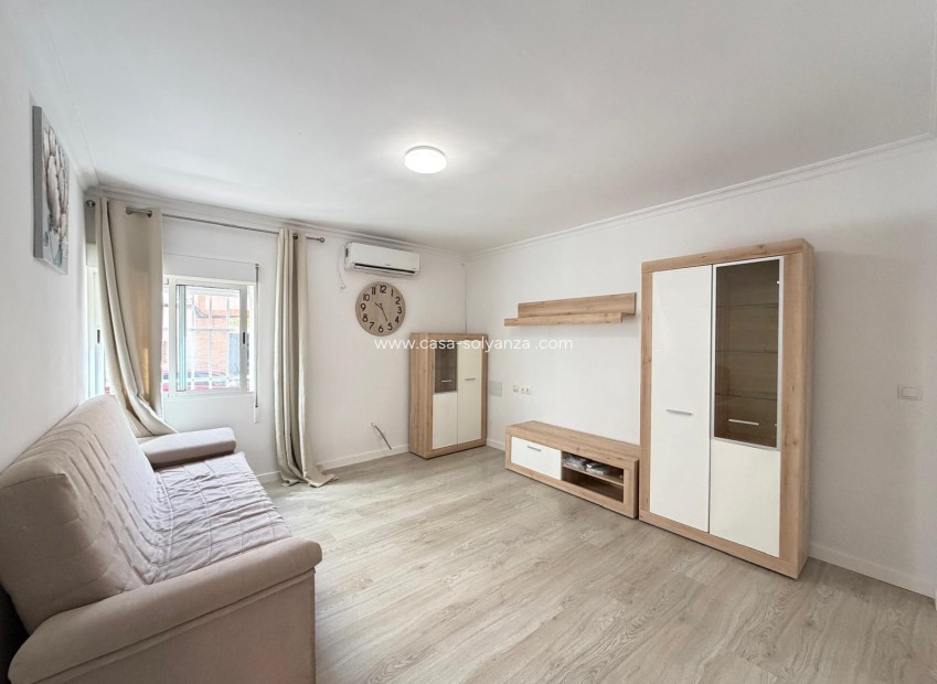 Herverkoop - Appartement / flat - Torrevieja - Center