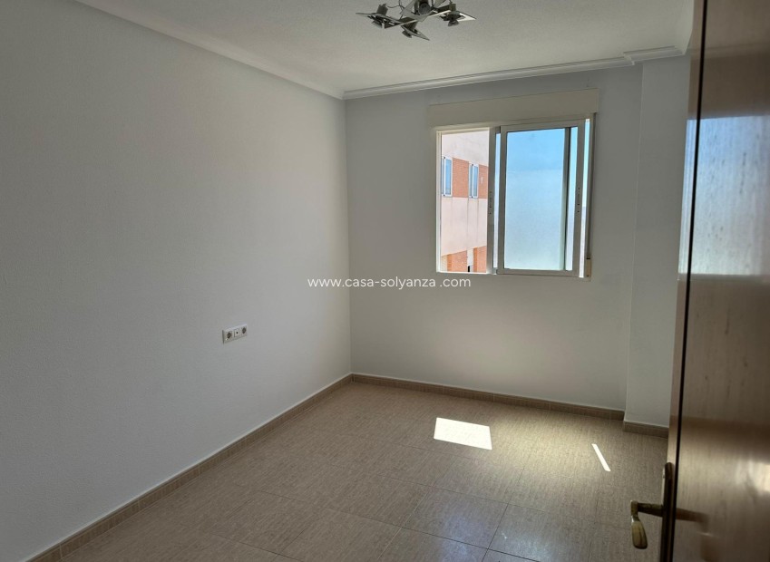 Herverkoop - Appartement / flat - Torrevieja - Center