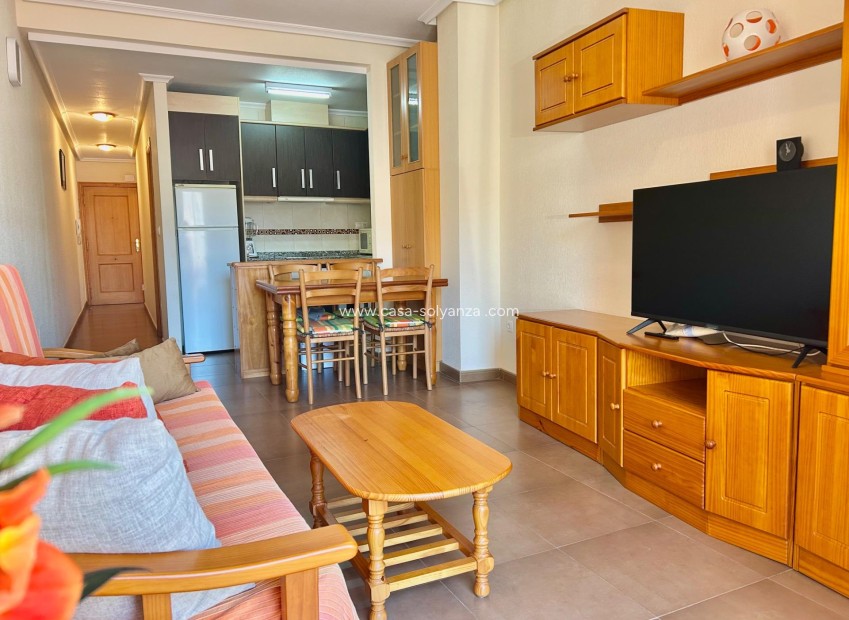 Herverkoop - Appartement / flat - Torrevieja - Center