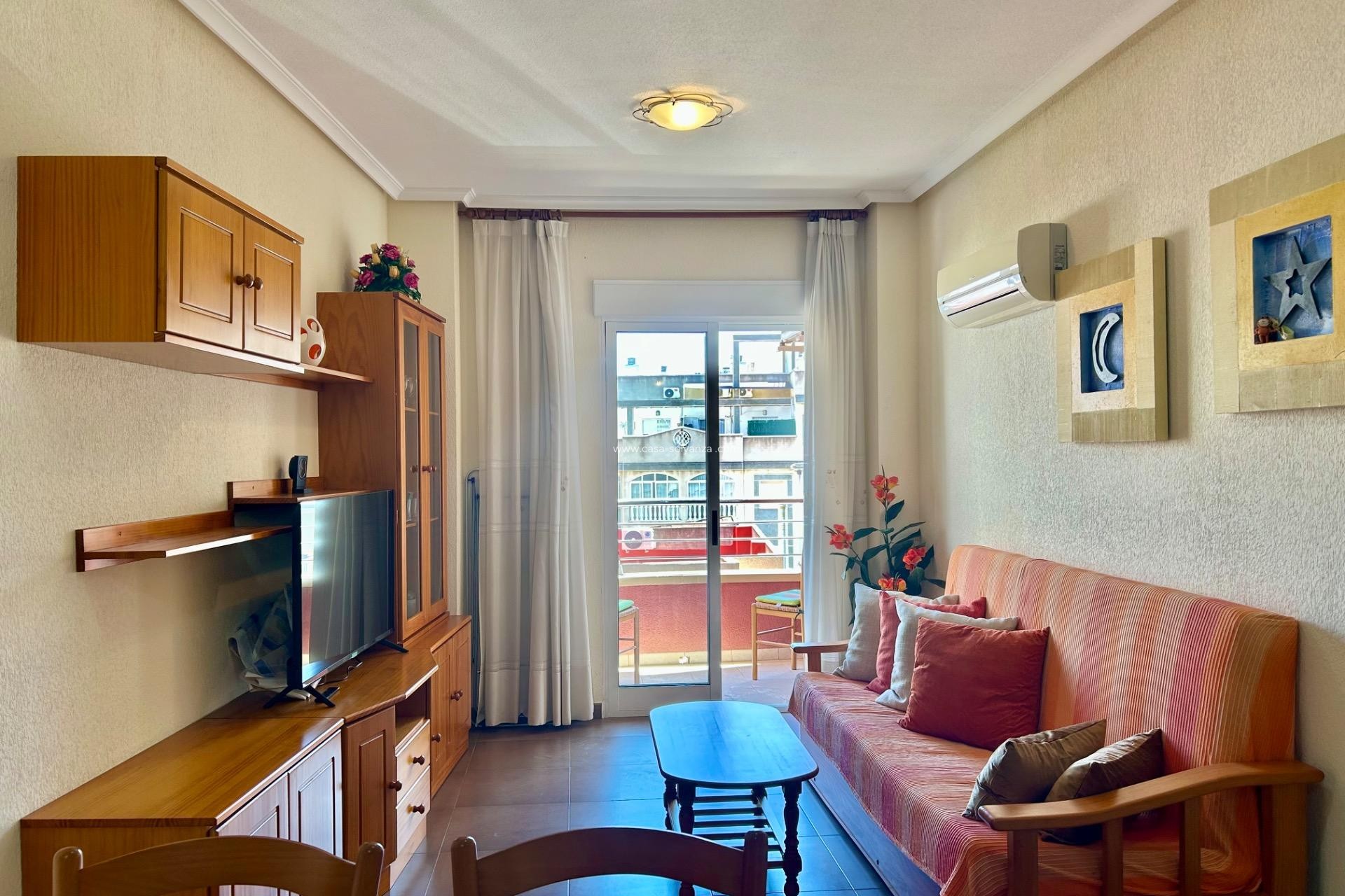 Herverkoop - Appartement / flat - Torrevieja - Center