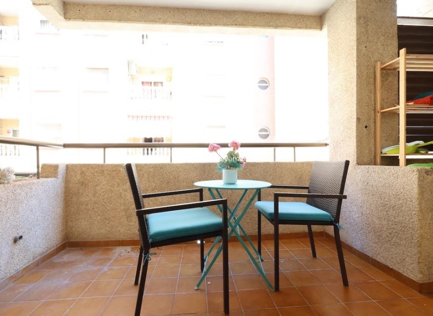 Herverkoop - Appartement / flat - Torrevieja - Center