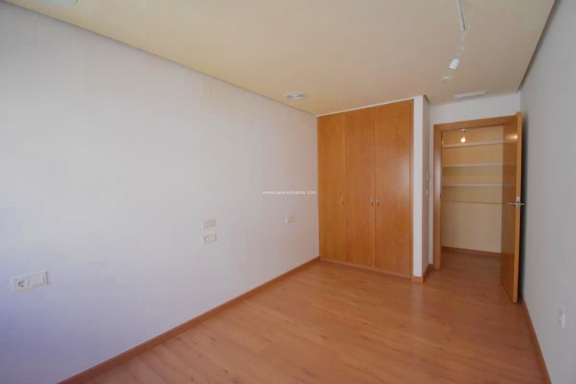 Herverkoop - Appartement / flat - Torrevieja - Centro - Muelle Pesquero