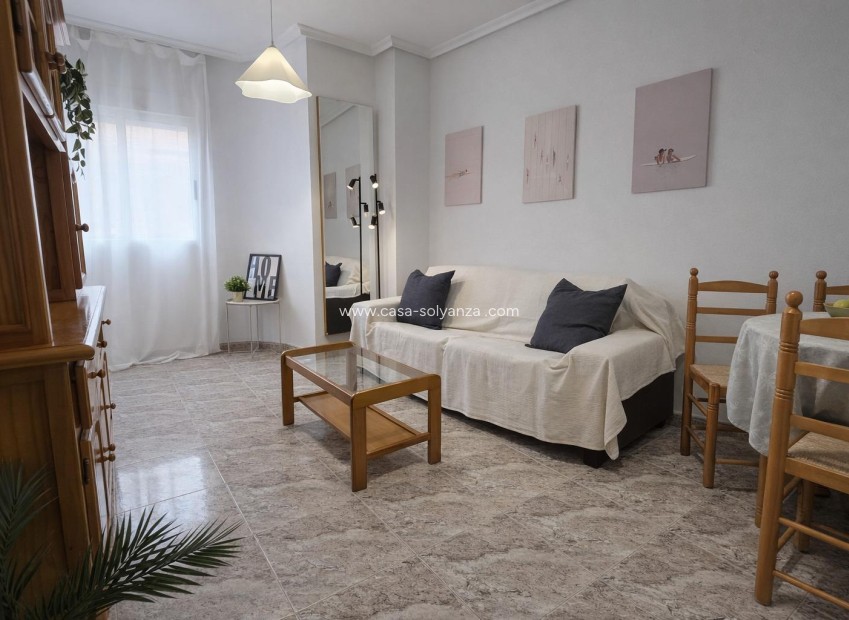 Herverkoop - Appartement / flat - Torrevieja - Centro - Muelle Pesquero