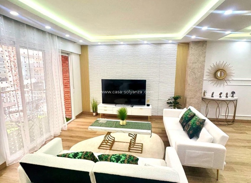 Herverkoop - Appartement / flat - Torrevieja - Centro - Muelle Pesquero
