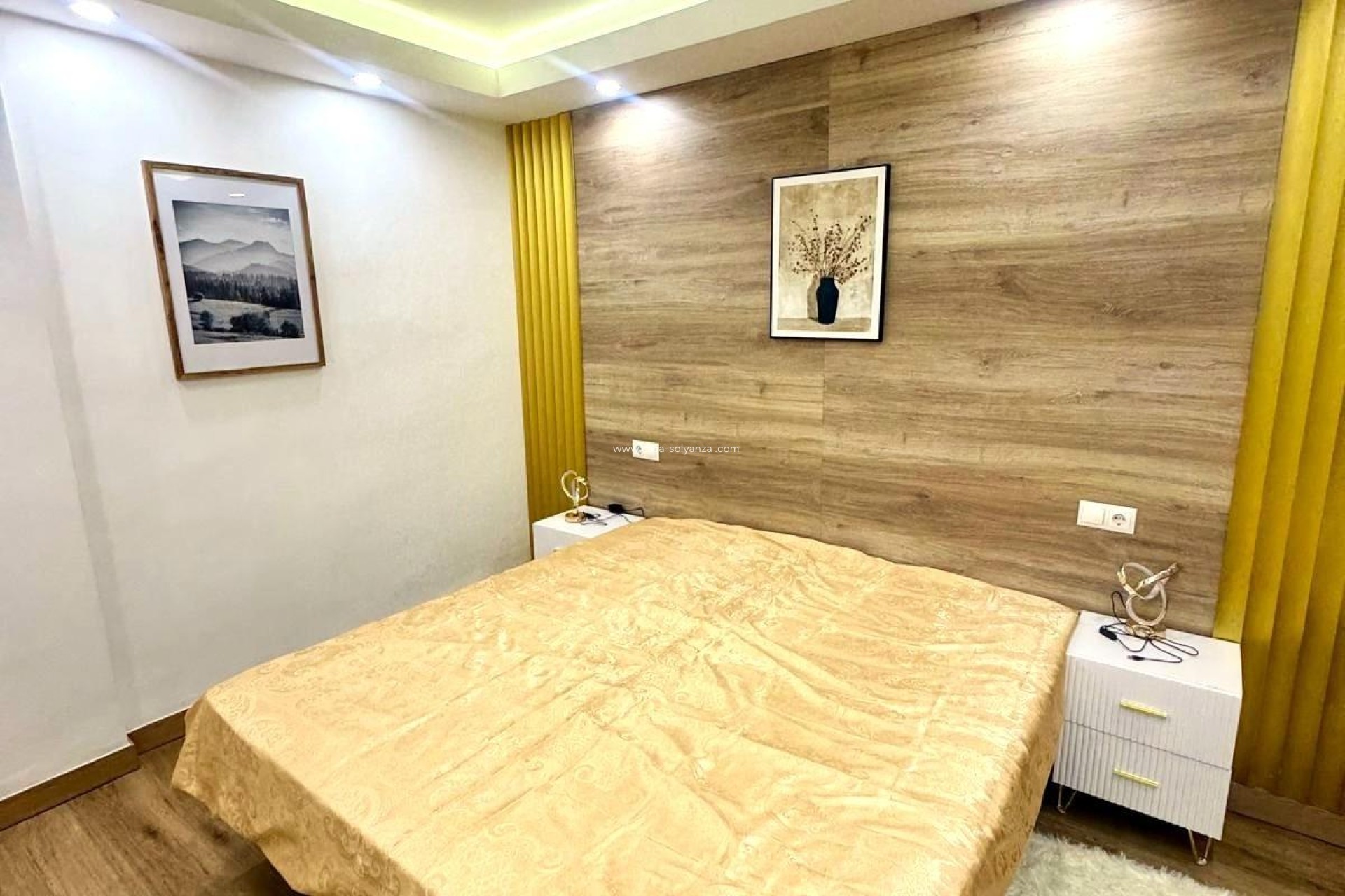 Herverkoop - Appartement / flat - Torrevieja - Centro - Muelle Pesquero