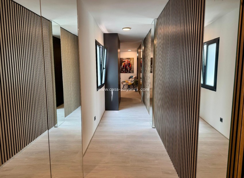 Herverkoop - Appartement / flat - Torrevieja - CLUB NAUTICO TORREVIEJA